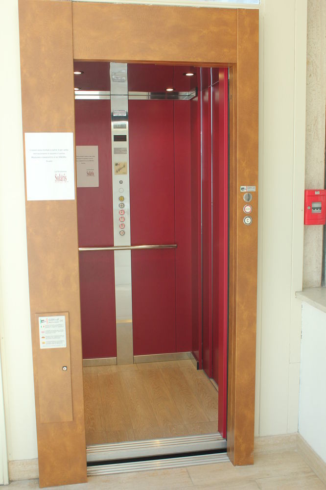 ג'וליאנובה Hotel Solaris מראה חיצוני תמונה
